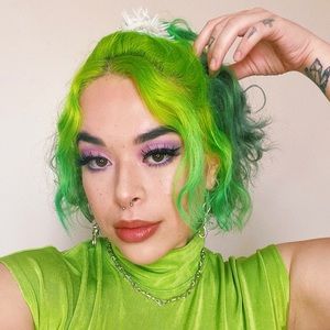 Meet your Posher, Lillian